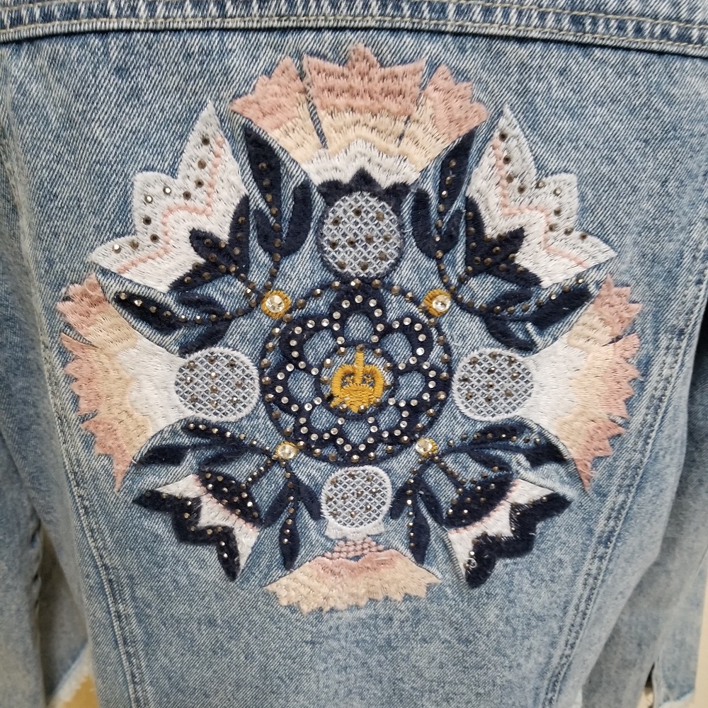 BeBe beautiful denim jkt... Never worn!! - Picture 5 of 9
